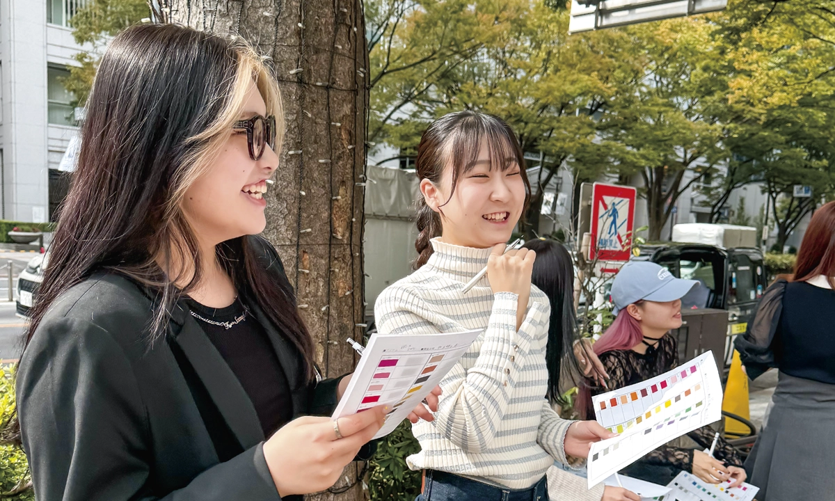 青山の立地を活かした、実践的な授業・インターンシップ。