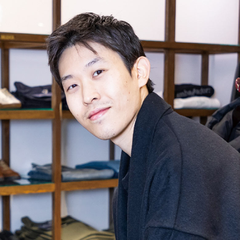 ファッションビジネス科卒業生メッセージ